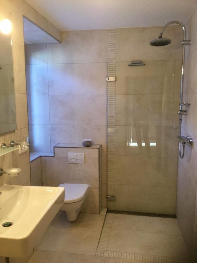 Ferienwohnung "Am Geiseltal" Merseburg Esterno foto