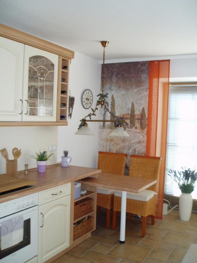 Ferienwohnung "Am Geiseltal" Merseburg Esterno foto